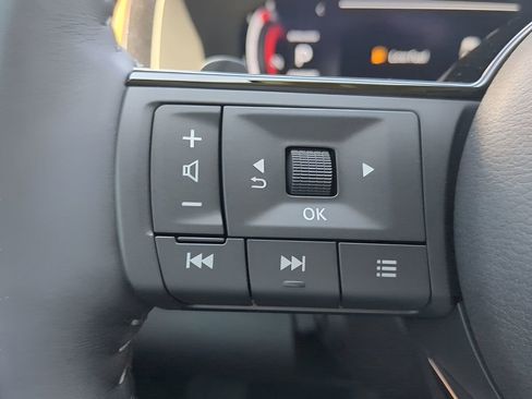 Certified 2024 Nissan Pathfinder Platinum w/ Cargo Package image 26