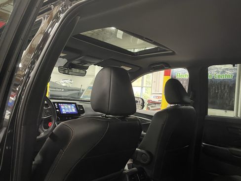 Used 2022 Honda Passport TrailSport image 16