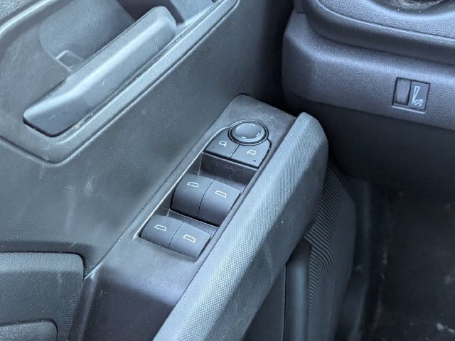 Used 2025 Chevrolet Colorado W/T RWD image 19