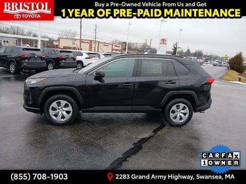 Used 2021 Toyota RAV4 LE image 4