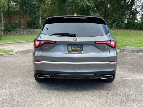 Used 2023 Acura MDX FWD w/ Technology Package image 3