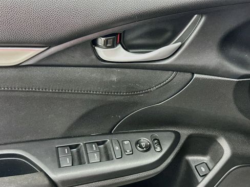 Used 2020 Honda Civic EX image 15