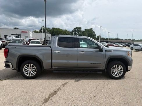 Used 2019 GMC Sierra 1500 SLT w/ SLT Premium Plus Package AWD/4WD image 5