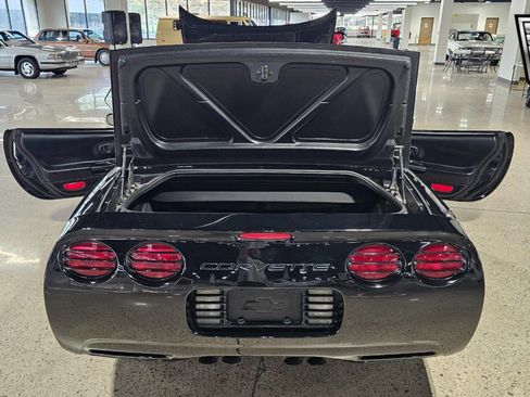 Used 2000 Chevrolet Corvette Convertible w/ Memory Pkg image 22