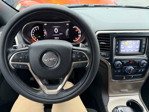 Used 2014 Jeep Grand Cherokee Laredo w/ Quick Order Package 23E image 22