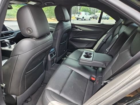 Used 2021 Cadillac CT4 Premium Luxury RWD image 10