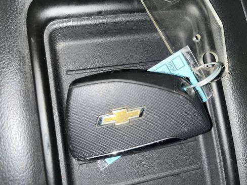 Used 2023 Chevrolet Suburban LS image 15