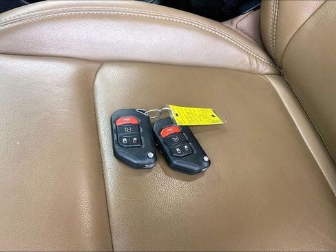 Used 2020 Jeep Wrangler Unlimited Rubicon AWD/4WD image 13