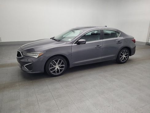 Used 2020 Acura ILX image 2