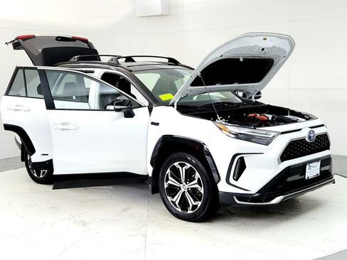 Certified 2023 Toyota RAV4 XSE w/ Weather Package AWD/4WD image 12