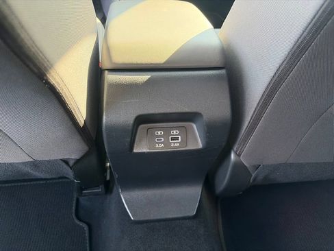 Used 2025 Subaru Crosstrek 2.5i Premium AWD/4WD image 20