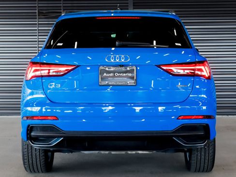 Used 2022 Audi Q3 2.0T Premium w/ Convenience Package image 15