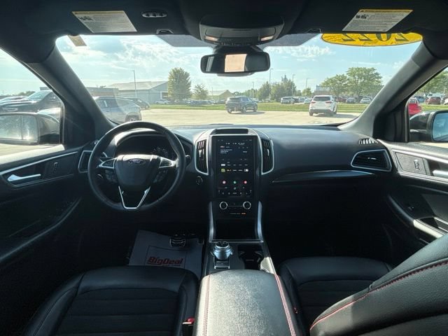 Used 2022 Ford Edge ST-Line AWD/4WD image 19