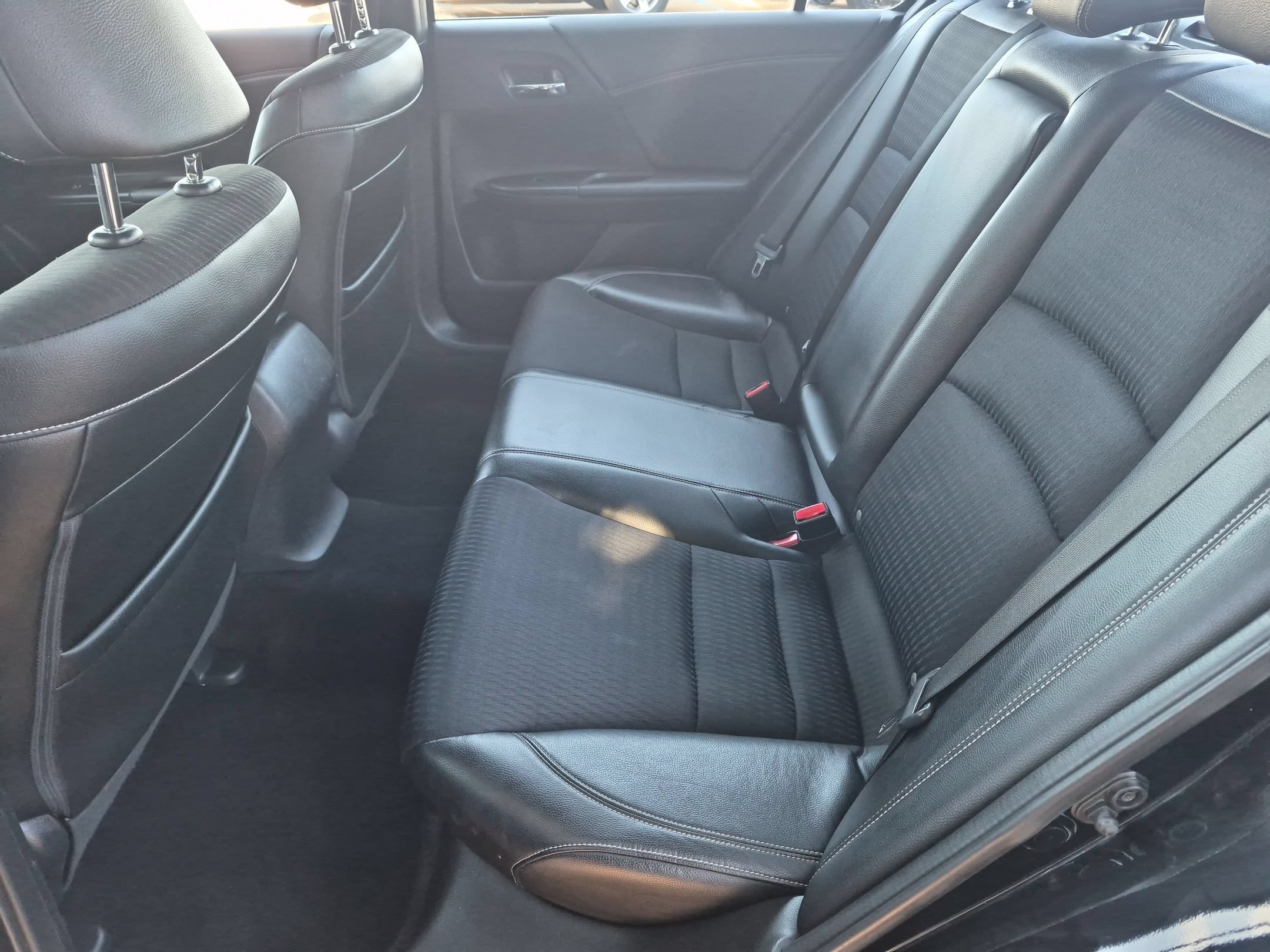 Used 2016 Honda Accord Sport image 22