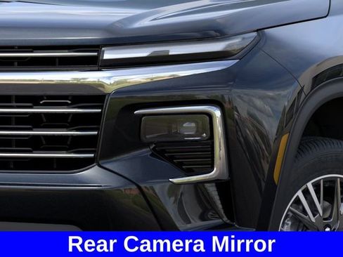New 2026 Chevrolet Traverse LT w/ Driver Confidence Package AWD/4WD image 11
