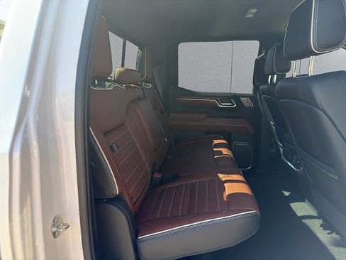 Used 2023 GMC Sierra 1500 Denali Ultimate image 18