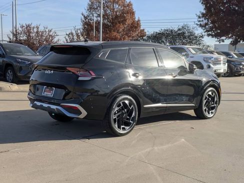 Used 2024 Kia Sportage SX image 6