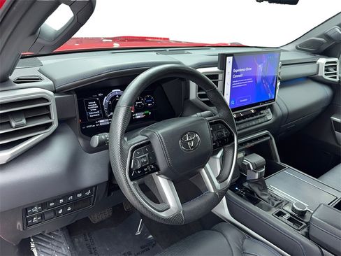 Used 2023 Toyota Tundra Platinum image 16