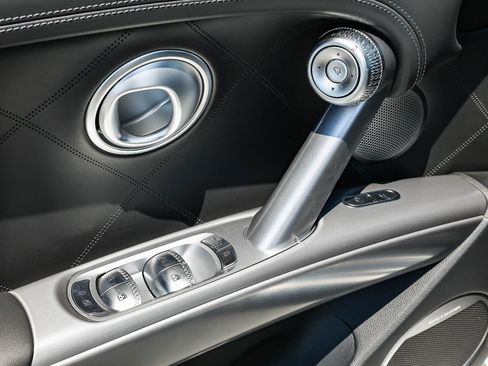 New 2027 Genesis GV60 Prestige AWD/4WD image 22