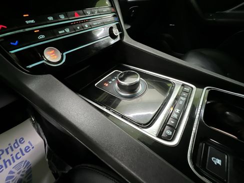 Used 2020 Jaguar F-PACE Premium AWD/4WD image 25