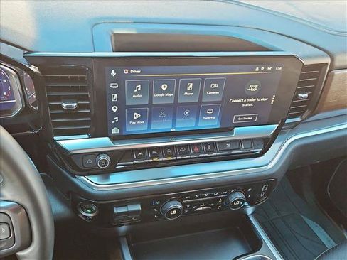 Certified 2025 Chevrolet Silverado 1500 High Country w/ High Country Premium Package AWD/4WD image 15