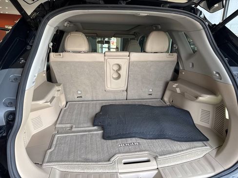 Used 2015 Nissan Rogue SL w/ SL Premium Package image 24