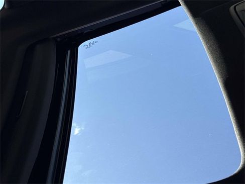 Used 2024 Honda CR-V Sport image 9