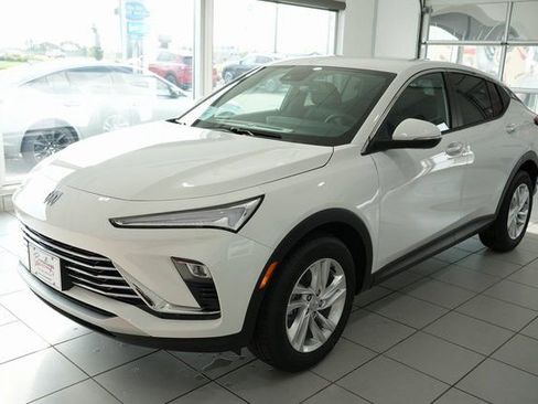 New 2025 Buick Envista Preferred w/ Convenience I Package FWD image 4