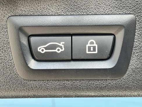 Used 2023 BMW X5 xDrive45e w/ Executive Package image 12