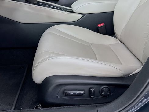 Used 2025 Honda Accord Touring image 26