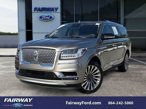 Used 2019 Lincoln Navigator L Reserve w/ Cargo Package image 1