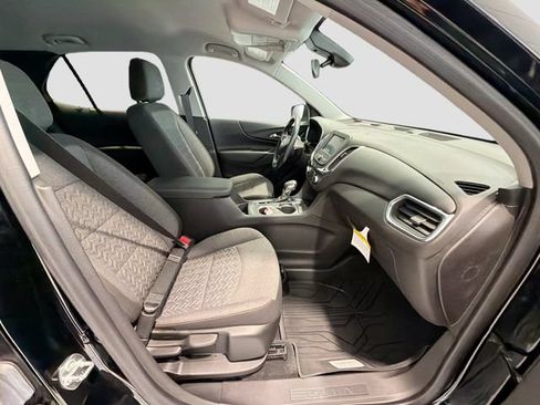 Certified 2024 Chevrolet Equinox LT w/ LPO, Floor Liner Package FWD image 24