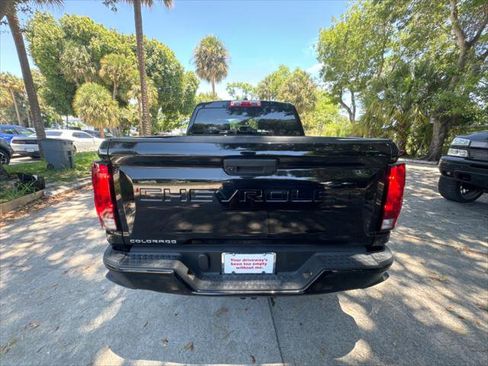 Used 2023 Chevrolet Colorado W/T RWD image 8