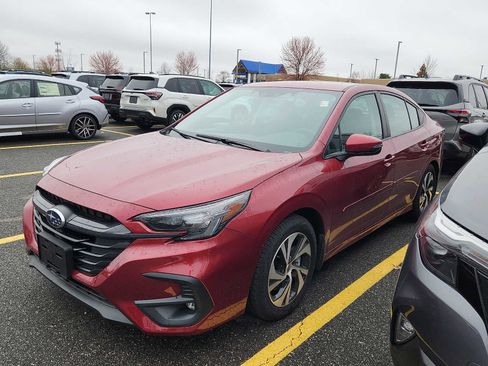 Certified 2025 Subaru Legacy Premium AWD/4WD image 3