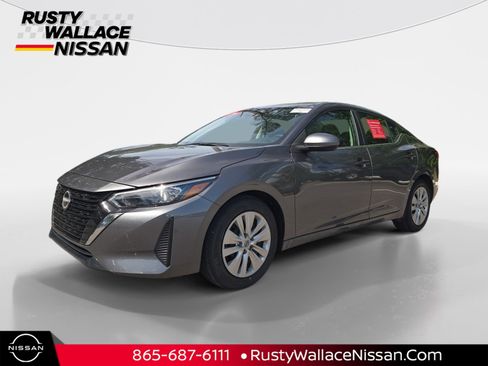 Used 2025 Nissan Sentra S FWD image 1