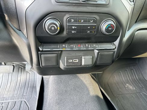 Used 2022 Chevrolet Silverado 1500 Custom RWD image 25