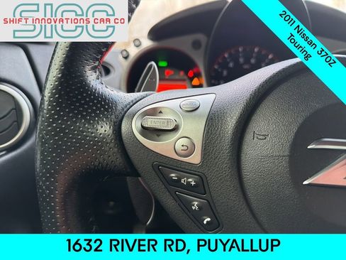 Used 2011 Nissan 370Z Touring w/ Sport Pkg image 12