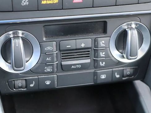 Used 2013 Audi A3 2.0T Premium image 22