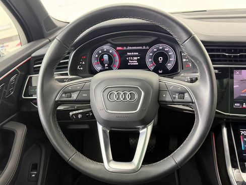 Used 2025 Audi Q7 3.0T Premium Plus image 17
