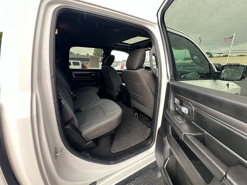 Used 2023 RAM 1500 Classic Warlock AWD/4WD image 12