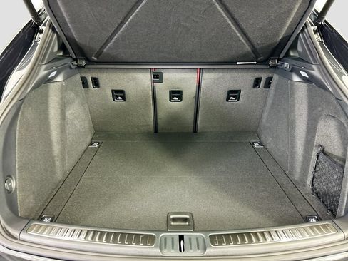 Used 2026 Porsche Macan AWD/4WD image 29