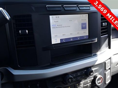 Used 2023 Ford F250 XL w/ XL Chrome Package image 38