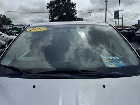 Used 2011 Dodge Grand Caravan Express w/ PWR Window Group FWD image 12