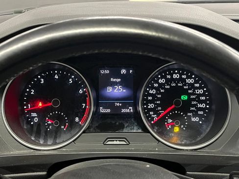 Used 2019 Volkswagen Tiguan SE AWD/4WD image 23