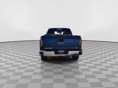 Used 2018 GMC Sierra 1500 SLT w/ SLT Premium Package AWD/4WD image 7