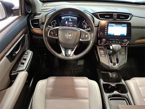 Used 2018 Honda CR-V Touring image 10