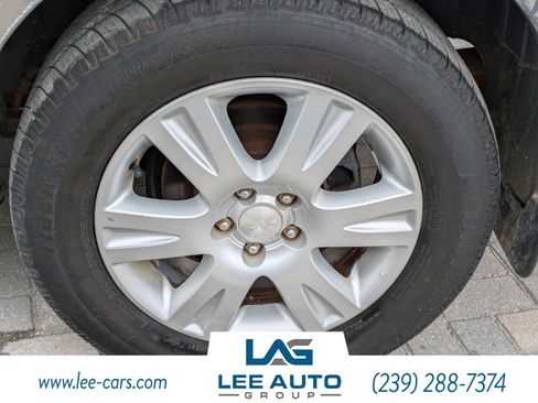 Used 2005 Subaru Outback 2.5i image 8