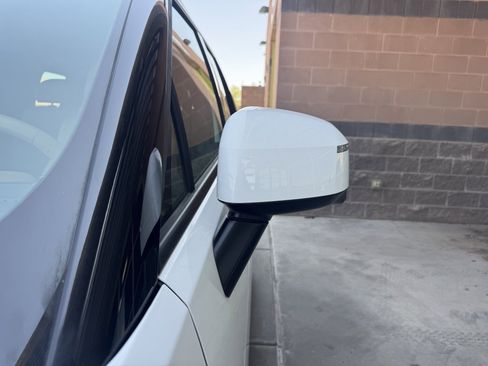 Used 2024 Hyundai Santa Fe Limited image 12