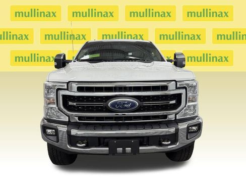Used 2020 Ford F250 Lariat w/ Chrome Package image 14