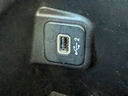 Used 2021 Jeep Gladiator Sport image 26